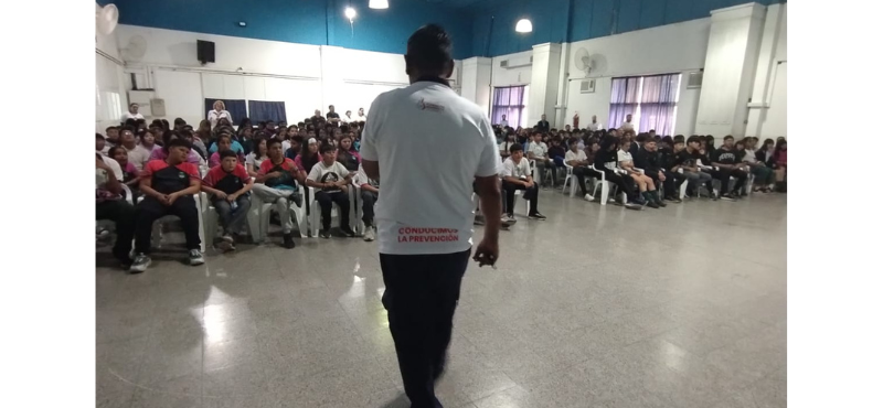 Jóvenes al Volante: Bomberos Voluntarios llevaron la campaña adelante en San Luis